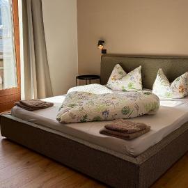 NoveCase Smart Holidays - Gasthof Neunhaeusern, hotel v destinaci Rasun di Sotto