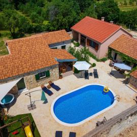 Family friendly house with a swimming pool Benkovac, Zagora - 25209