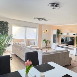 Modernes Apartment in Orscholz, מלון במטלאך