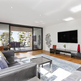 Geelong Retreat Near Western Beach