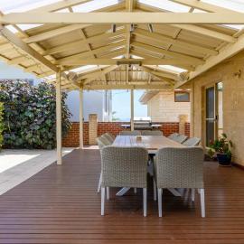24 Sorrento Seabreeze 5BR Family Seaside Home, viešbutis Perte