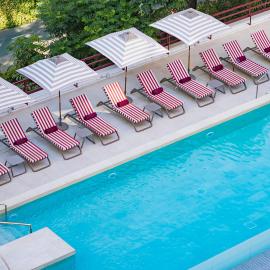 Hesperia Sevilla, hotel din Sevilia