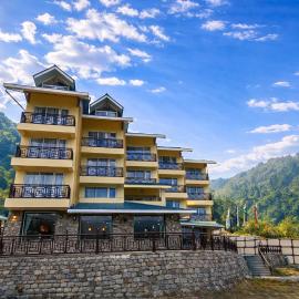 Yashshree Dewathang Resort