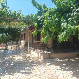 Calm house in Sivros village, Lefkada