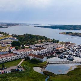 Tanumstrand SPA & Resort Stugor, hotel in Grebbestad