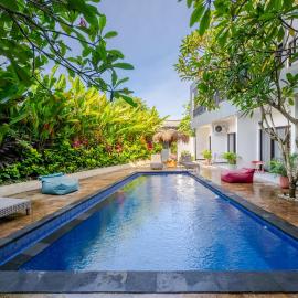 Uluwatu Surf Paradise by Pertama Stay、ジンバランのホテル