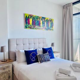 Bright Modern Studio Vista Al Maryah