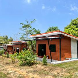 Lanta Baan Suan Yoo Dee