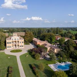 Villa Simonetta, hotel a Parma