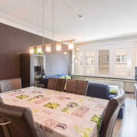 Spacious apartment for 7 people, hotel v destinácii Ostend