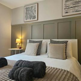 Cosy Bungalow in the Peak, hotel in Glossop
