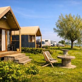 Luxury Suite, hotel di Heerewaarden