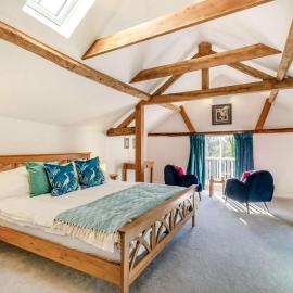 1 Bed in Eye oc-tch1