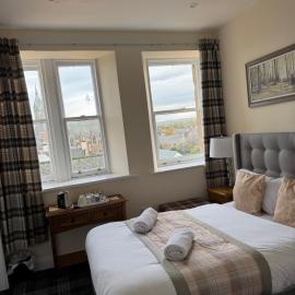 Royal Guest House, hotel in Dingwall