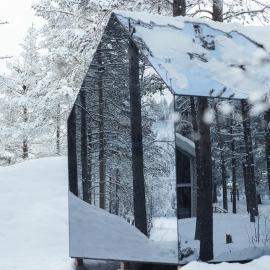 Sāmeland Retreat, Mirrored Glass Cabins, Swedish Lapland, ξενοδοχείο σε Arvidsjaur
