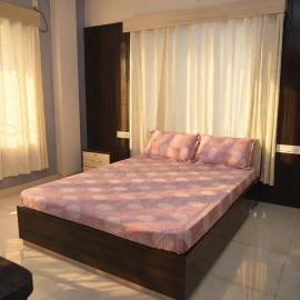 Osho Sumeru K Homestay-Kitchen-Free Parking-Fast Wifi-AC, hotel a Mātigara