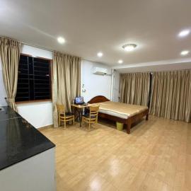 Fully Furnished Apartment near River Side & Central Market Available