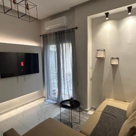 The Little House Lamia - Fresh Central Apartment