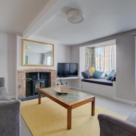 5 Bed in Southwold oc-hjames