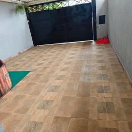 Quarto casal Px aeroporto Garagem, hotel in Cascavel