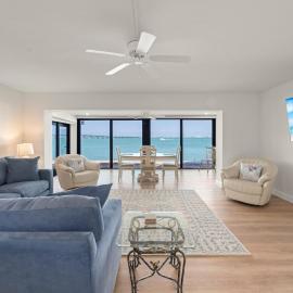 Mariner Pointe 941