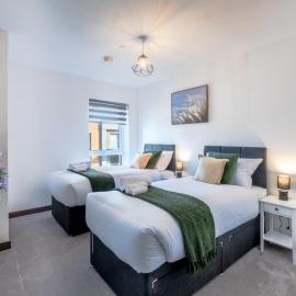 Cosy 2-Bed Next to Harlow Town: Harlow şehrinde bir otel