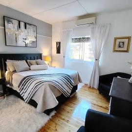 The Urban Oasis 4 guests Port Elizabeth Gqeberha, hotell sihtkohas Gqeberha