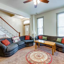 Great Location! Walking Distance to So Much!, hotel in Ottawa
