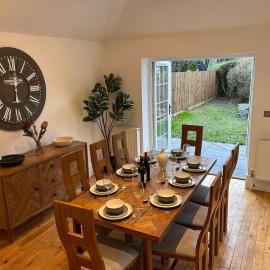 4 Bed Modern Period Styled Home - Easy City Access