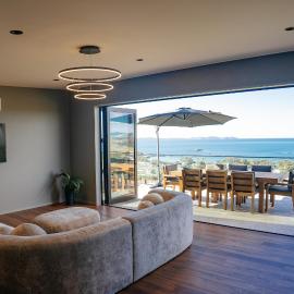 Thalassa - Luxury at the Heights of Cooper's Beach, hotel a Coopers Beach