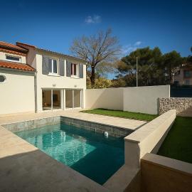 Havre de paix avec piscine & grand jardin 6 pers, hotel in Marseille