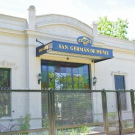 San Germán de Muñiz Hotel, hotel u gradu Muñiz
