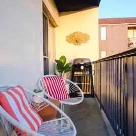 The Henley Apartment! 2BR, right in Henley Square!
