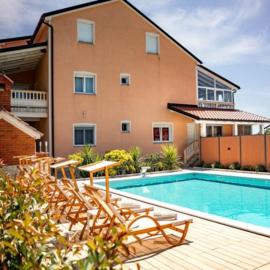 Apartments Foric