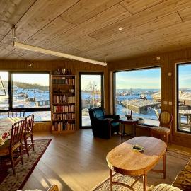 New ski-in ski-out apartment in Hafjell, hotel v destinácii Øyer