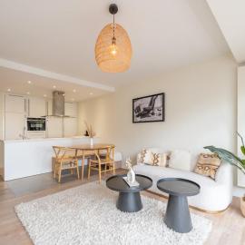 Modern Cozy Studio - Prime location Knokke, hotel in Knokke-Heist