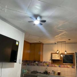 Cebu Cozy Affordable Transient Room Wifi Netflix Shower Heater