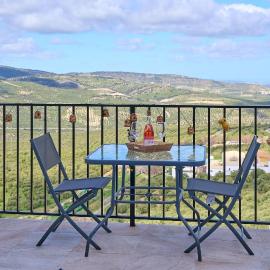 Casa Rural Martemma, hotel u gradu 'Zuheros'