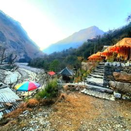 Ronak Happy Stay River Side Camping, hotel a Kotla