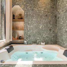 LaBolla, charmant cocon avec spa, cœur de Lyon