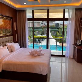 Emmonlang Resort and Restaurant, hotel em Dingpasoh