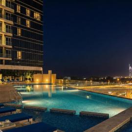 Ultimate Stay - Avani Palm Burj-AlArab View from the pool