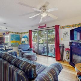 Cute ground floor condo with shared pool access to shuffleboard and tennis, hotel Santa Rosa Beachben