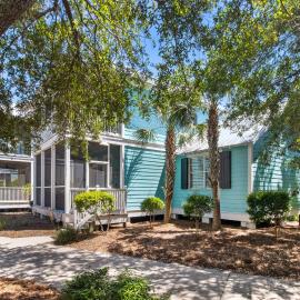 Coastal Home with Screened Porch & Shared Hot Tub - Snowbirds Welcome