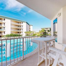 Lovely condo with pool hot tub ocean views & pickleball، فندق في شاطئ سانتا روزا