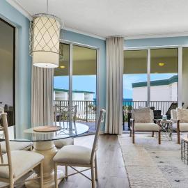 Dunes of Seagrove condo with pool hot tub sauna gym & tennis pickleball, Hotel in Santa Rosa Beach