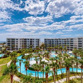 Bayfront condo steps to beach with waterfront balcony pool & lazy river