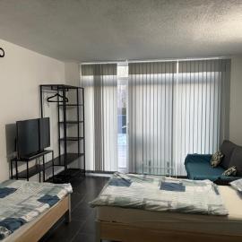 Apartmani Ela 1, hotel u gradu 'Sierning'