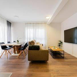 Flex SelfCheckIns 99 - 2 Bedrooms - Parking - Loggia