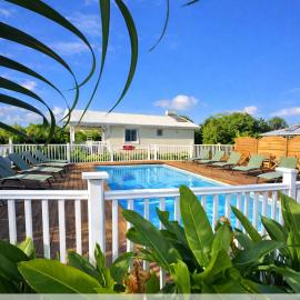 Koly'Dream Saint-François, 3 Maisons Indépendantes, Piscine, Wifi Haut Débit, Parking Gratuit, Autonomie Elec et Citerne D'Eau !!!
